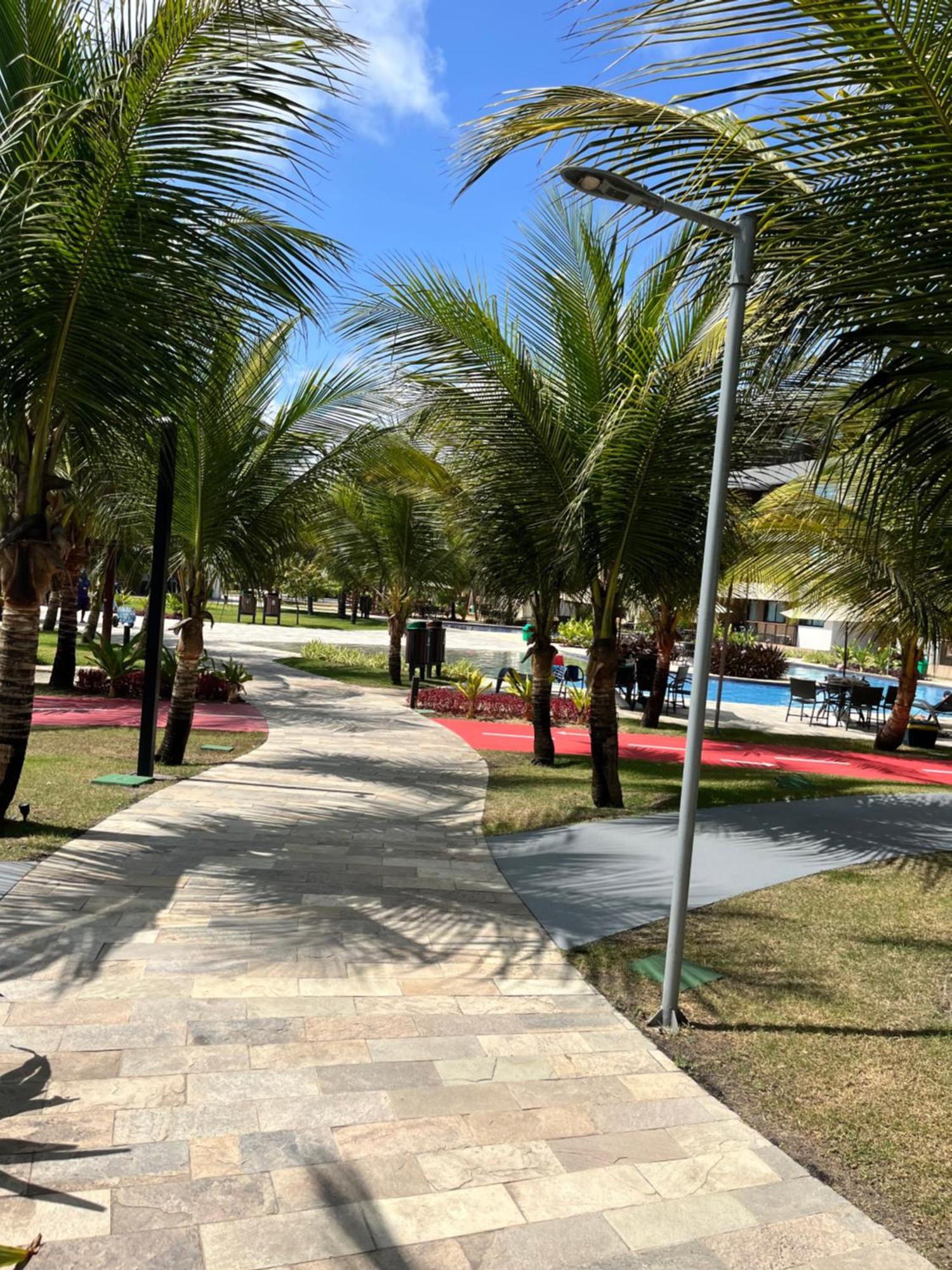 Resort Beira Mar Em Porto De Galinhas - Cupe Beach Living Экстерьер фото