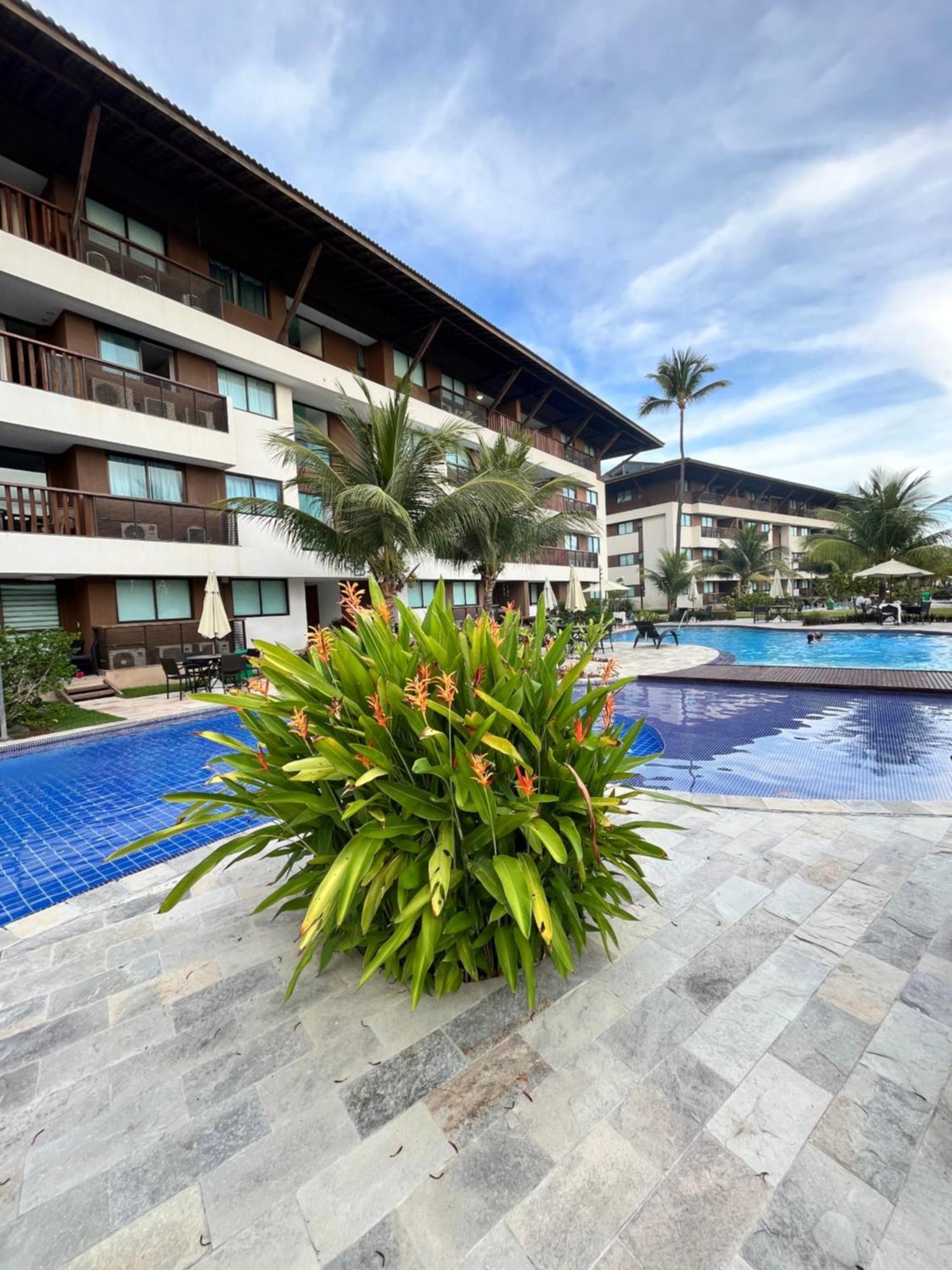 Resort Beira Mar Em Porto De Galinhas - Cupe Beach Living Экстерьер фото